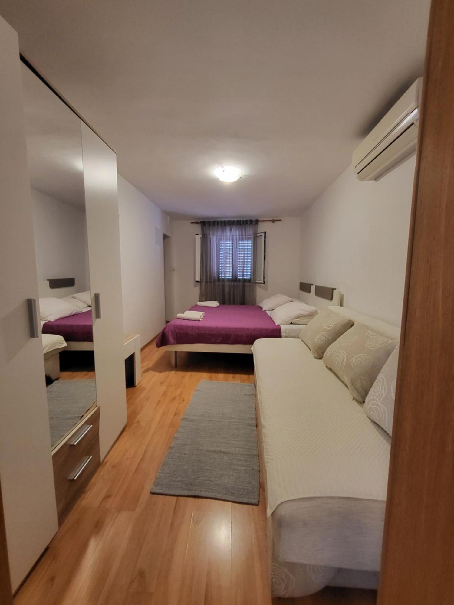 Guest Accomodation Zura Skradin Kültér fotó