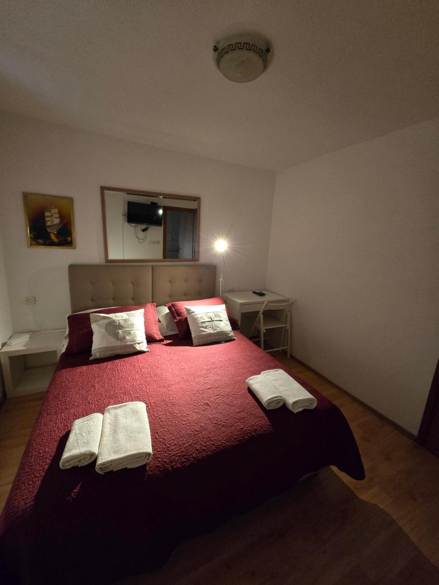Guest Accomodation Zura Skradin Kültér fotó